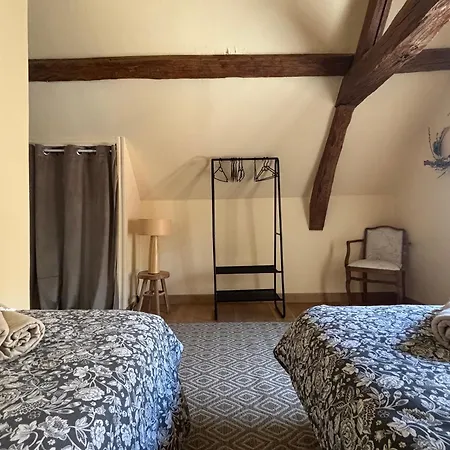 De Caractere Avec Piscine, Tennis, Petanque